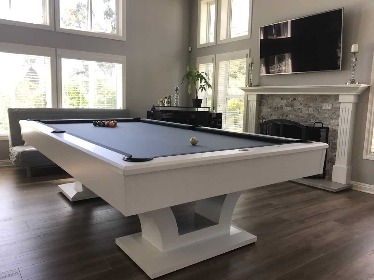 Bellagio pool table